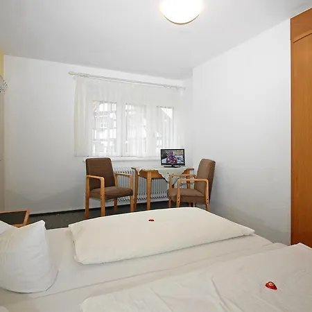 Otel Gasthaus Adler *